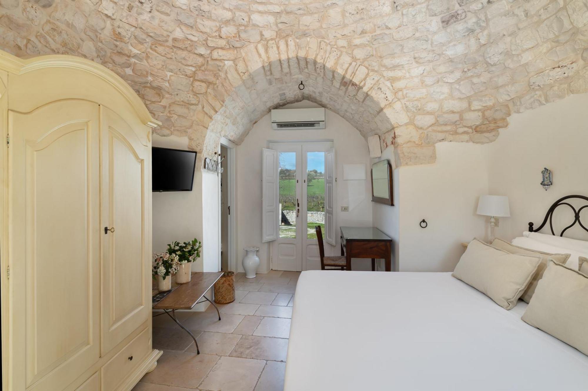 Agriturismo Masseria Aprile Locorotondo Exterior foto